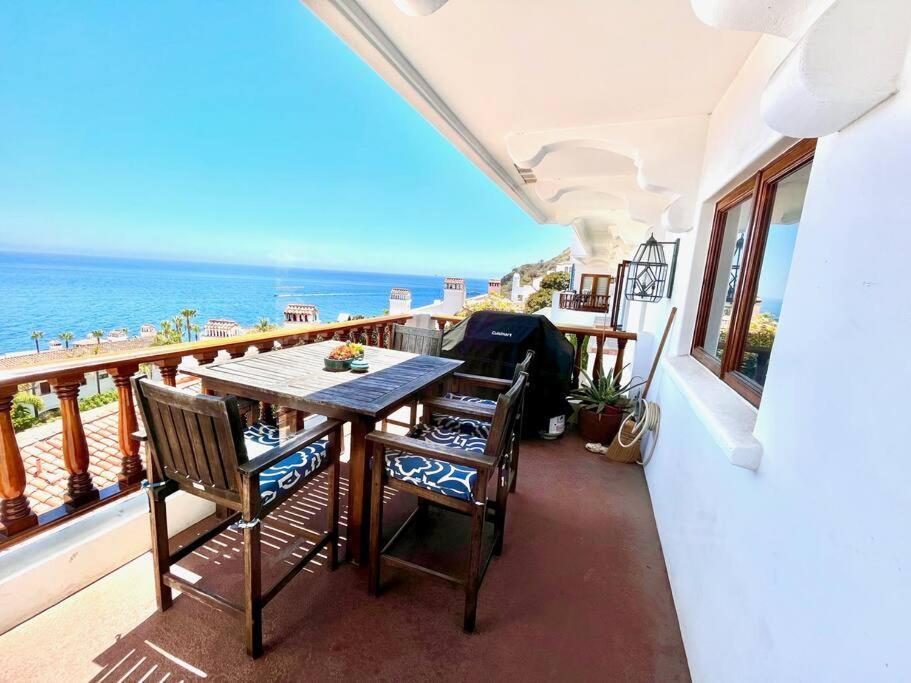 Sunrise Bliss Villa อาวาลอน ภายนอก รูปภาพ